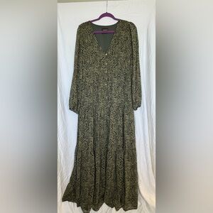 Sugarlips Leopard Print V-Neck Dress